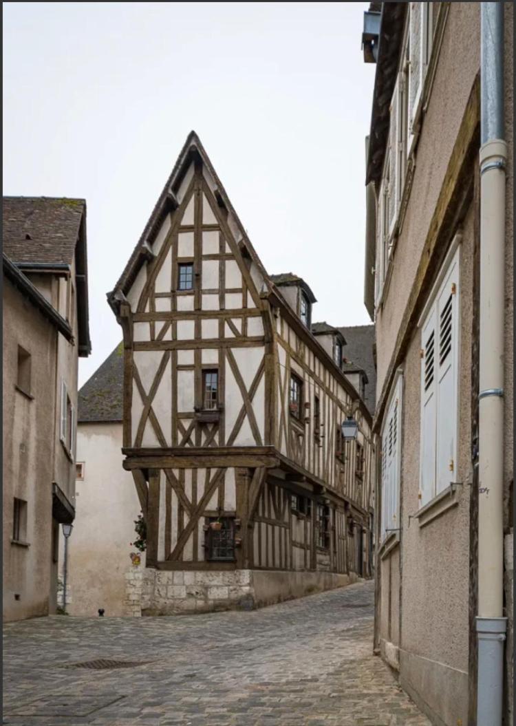 L Ecuyer Appartement Au Coeur Du Quartier Historique ชาร์ตร ภายนอก รูปภาพ